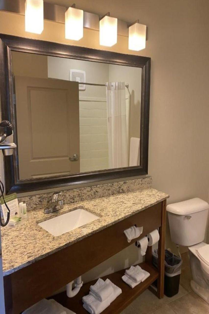 Americinn By Wyndham Hartford Sd Eksteriør bilde